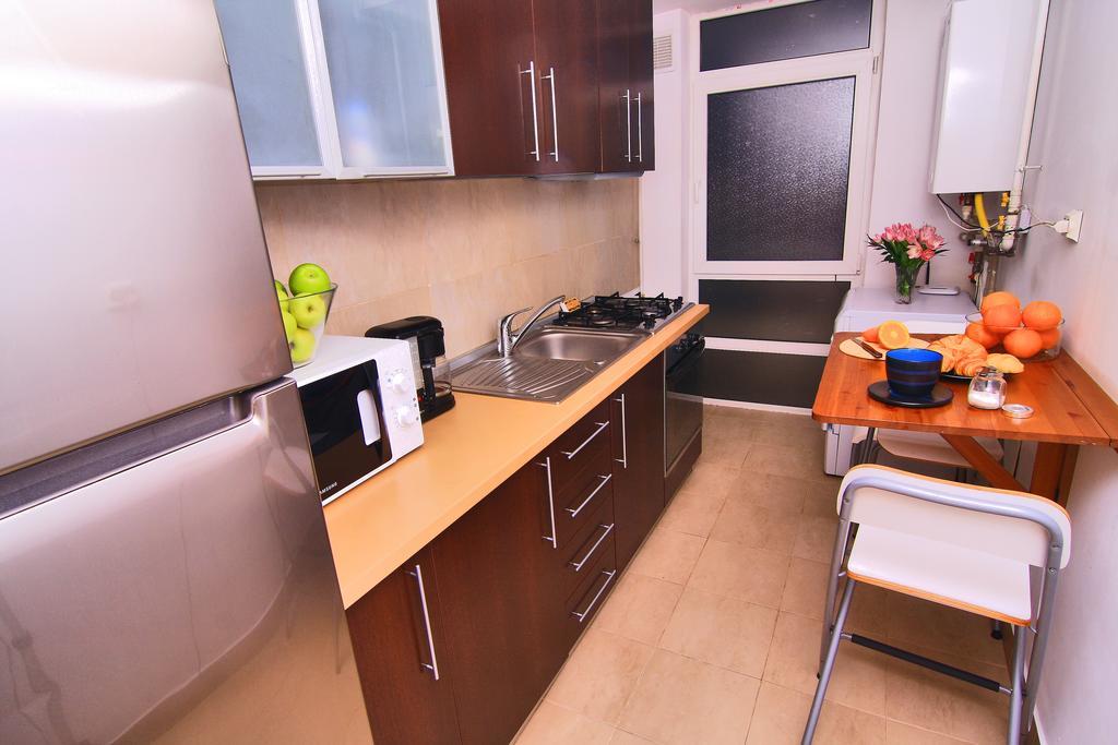 Nirvana Accommodation Bukarest Kültér fotó