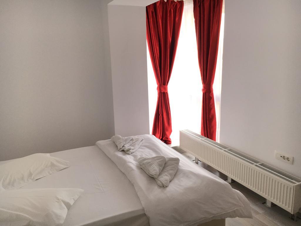 Nirvana Accommodation Bukarest Kültér fotó