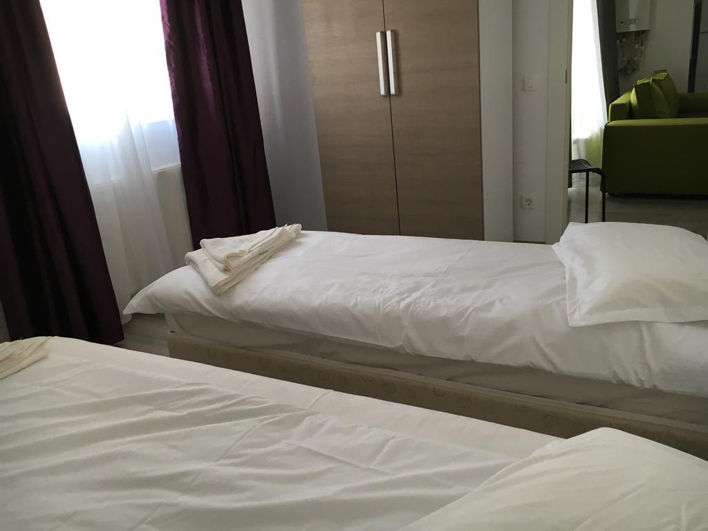 Nirvana Accommodation Bukarest Kültér fotó
