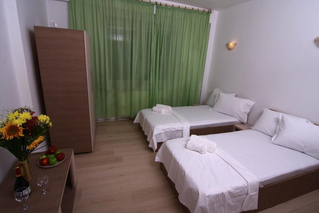 Nirvana Accommodation Bukarest Kültér fotó