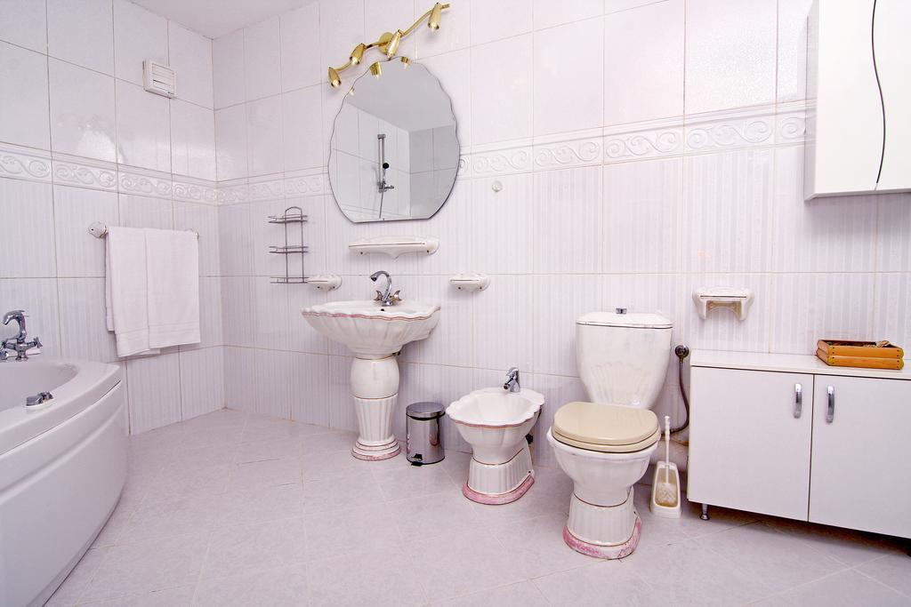 Nirvana Accommodation Bukarest Kültér fotó
