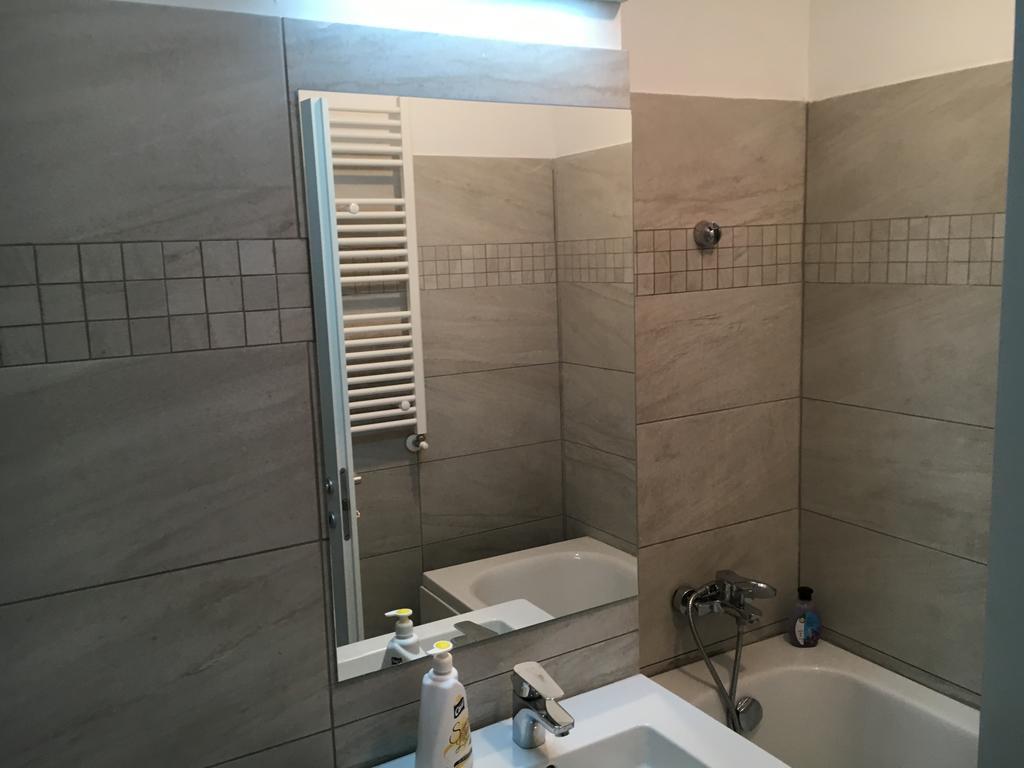 Nirvana Accommodation Bukarest Szoba fotó