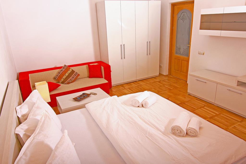 Nirvana Accommodation Bukarest Szoba fotó