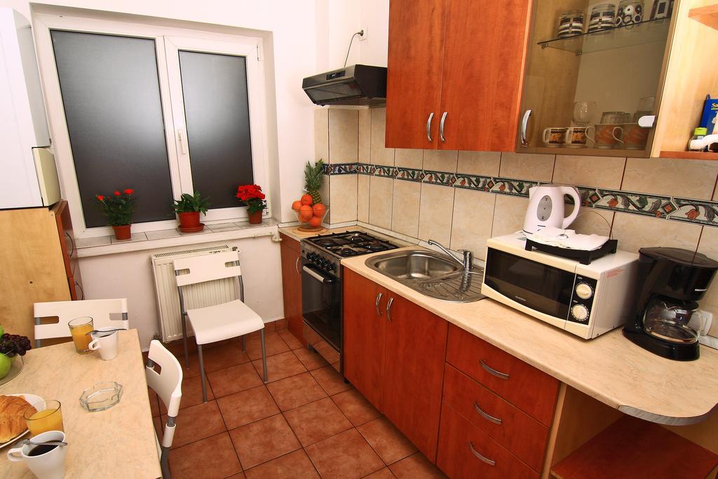Nirvana Accommodation Bukarest Szoba fotó